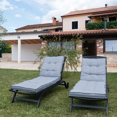 Сasa de vacaciones Charming Stone By The Sea