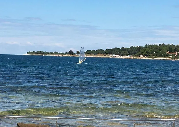 Сasa de vacaciones Charming Stone By The Sea *