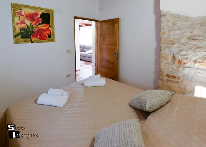 Charming Stone By The Sea Сasa de vacaciones