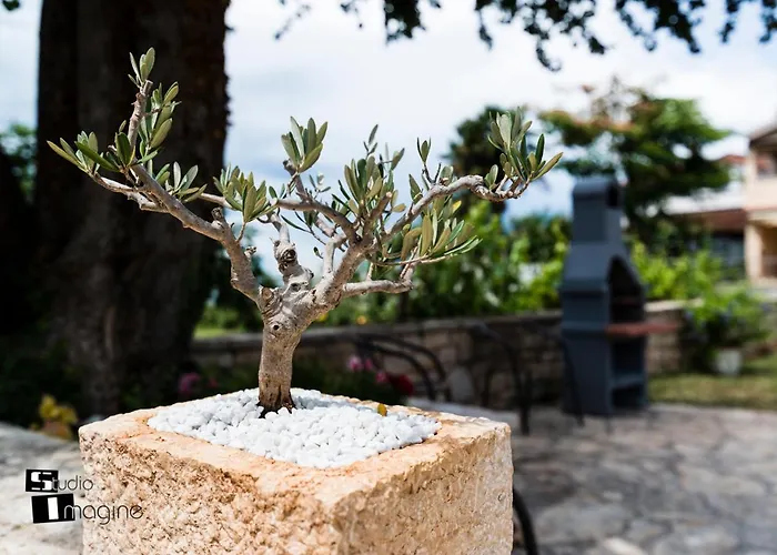 Σπίτι διακοπών Charming Stone By The Sea *