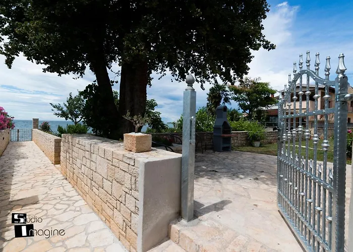 Charming Stone By The Sea Σπίτι διακοπών Ουμάγκ