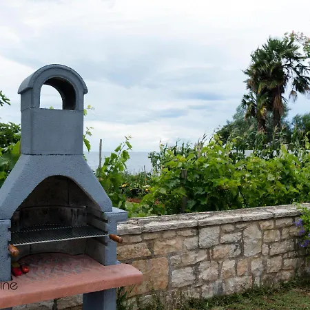 Charming Stone By The Sea Holiday home Umag
