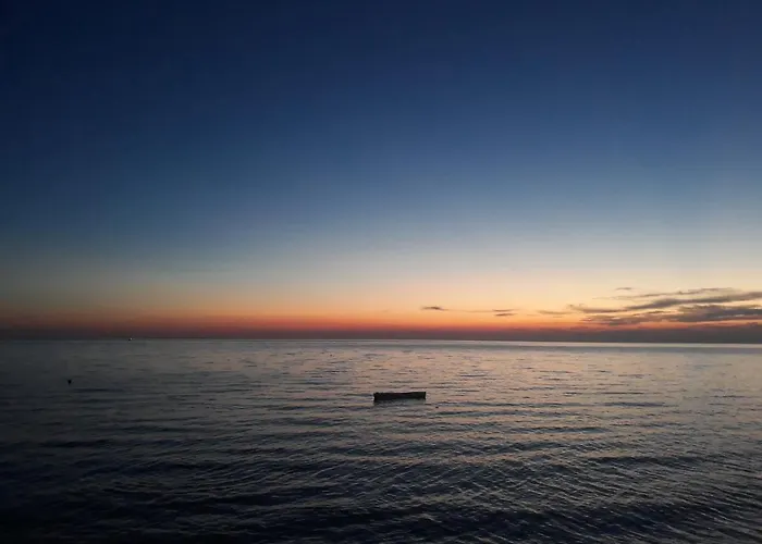 Charming Stone By The Sea Hébergement de vacances *