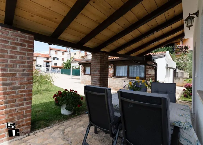 Charming Stone By The Sea Hébergement de vacances Umag