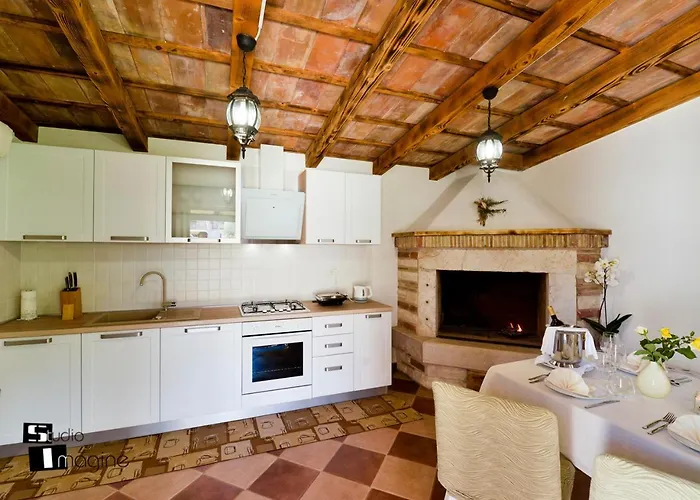 Charming Stone By The Sea Hébergement de vacances Umag