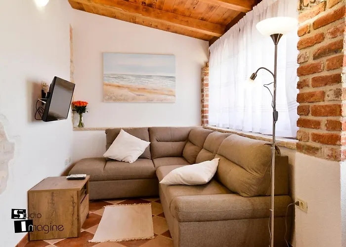 Hébergement de vacances Charming Stone By The Sea Umag